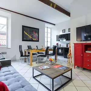 ste-reparate-f4-place-rossetti.fr-provencehotel.com/