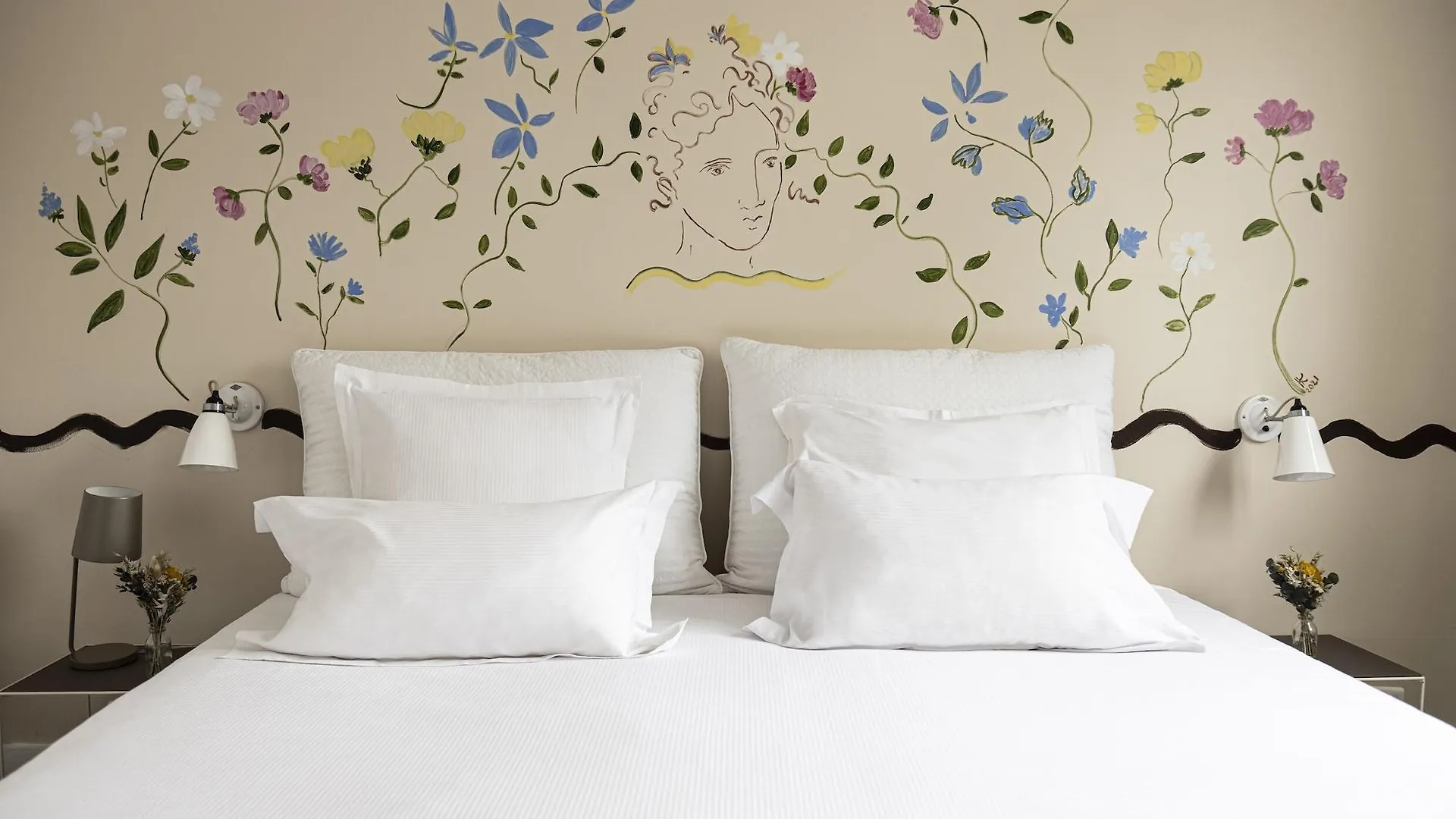Hotel Arvor Saint Georges Paris France